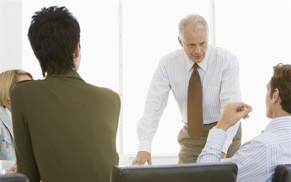 Các CEO sử dụng thời gian của mình như thế nào? 