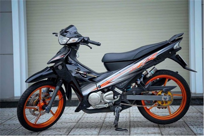 "Xế nổ" Yamaha Z125 độ giá hơn 300 triệu tại Vĩnh Long