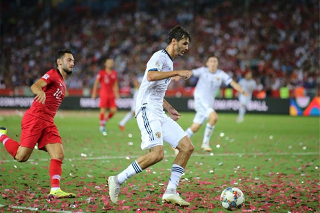 Kết quả UEFA Nations League ngày 8/9: Italia “hút chết”