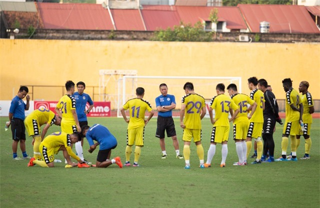 HLV Hà Nội sẽ tính bài mạo hiểm với các tuyển thủ U23 Việt Nam?