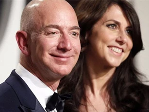 Hành trình tình yêu đáng ngưỡng mộ suốt 2 thập kỷ của tỷ phú Jeff Bezos
