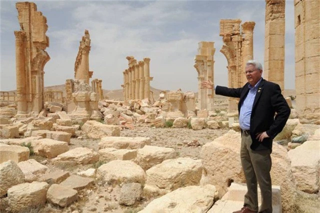 Ông Richard Black trong chuyến thăm Syria lần đầu vào năm 2016 (Ảnh: SANA)