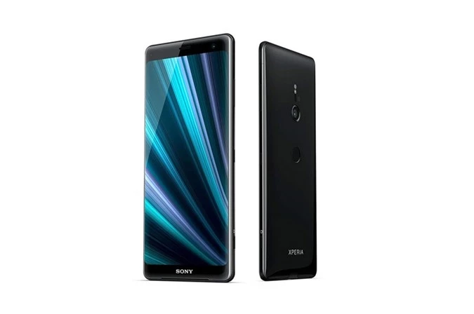 Sức mạnh phần cứng của Sony Xperia XZ3 đến từ vi xử lý Qualcomm Snapdragon 845 lõi 8 với xung nhịp tối đa 2,7 GHz, GPU Adreno 630. RAM 4 GB/ROM 64 GB, có khay cắm thẻ microSD với dung lượng tối đa 512 GB. Hệ điều hành Android 9.0 Pie.