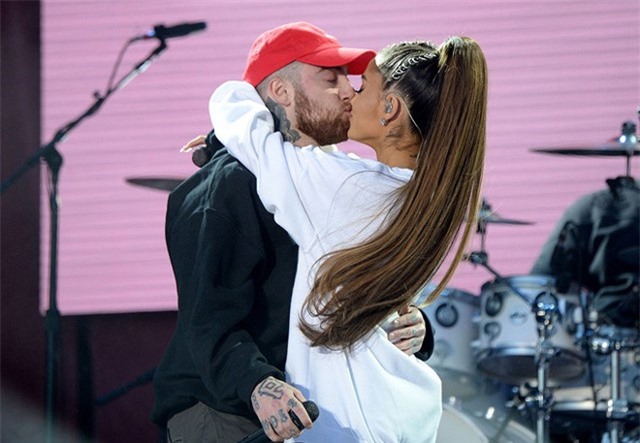 Ariana Grande bị dư luận đổ lỗi vì cái chết của bạn trai cũ