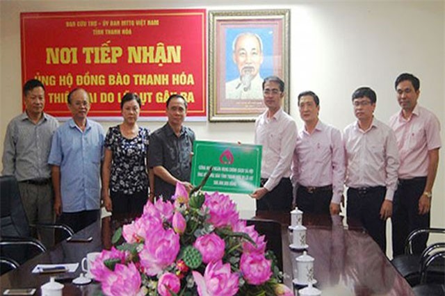 Ngân hàng Chính sách xã hội ủng hộ 500 triệu đồng cho bà con vùng lũ tỉnh Thanh Hóa