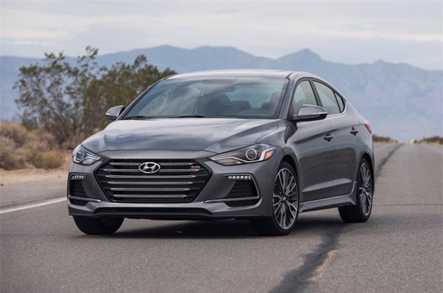 Top 10 ôtô cỡ nhỏ bán chạy nhất thế giới