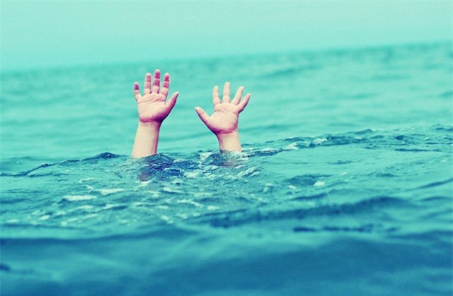 Tắm sông, 2 học sinh lớp 7 ở Quảng Ngãi chết đuối thương tâm