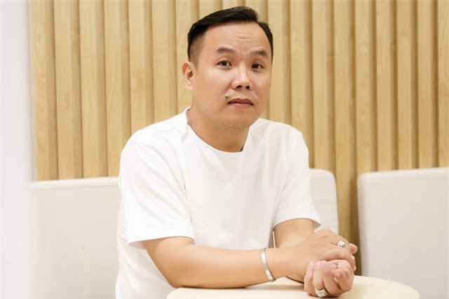 Ông bầu Hoa hậu Việt Hùng chia sẻ cực 'sốc' về chuyện Hoa hậu Việt bán dâm