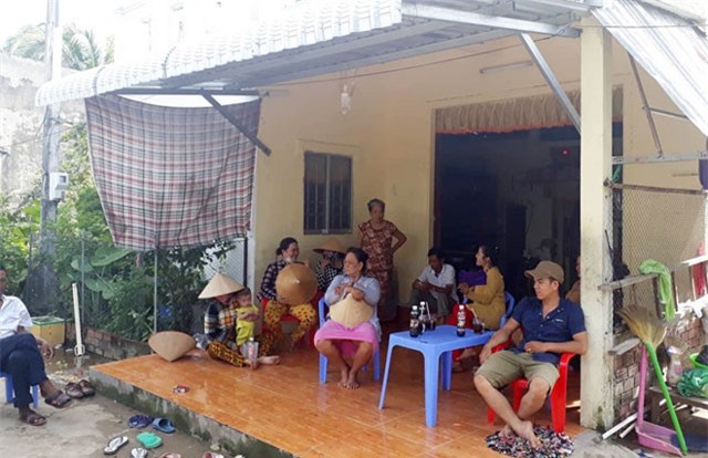 Gia đình đưa thanh niên giết người đi đầu thú