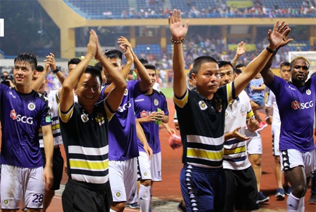 HLV Hà Nội FC được so sánh với Sir Alex Ferguson