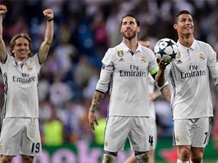 Sergio Ramos bất ngờ “chọc ngoáy” C.Ronaldo