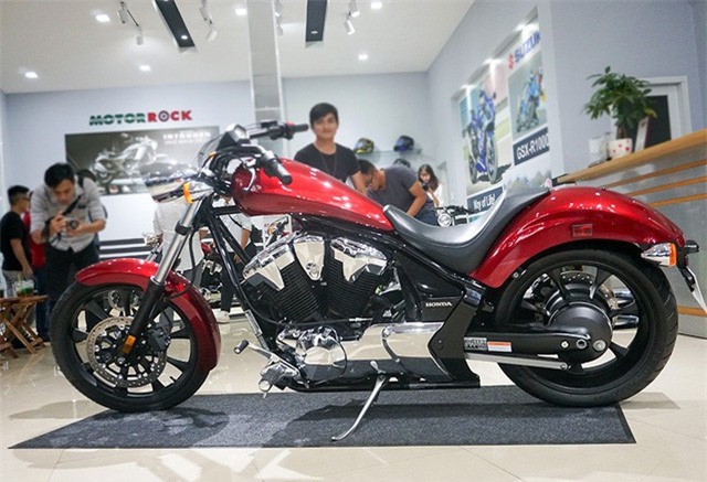 Cận cảnh xe Honda Fury 2018 tại Việt Nam