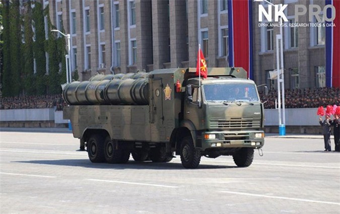 Thấy gì từ lễ diễu binh kỷ niệm lần thứ 70 Quốc khánh Triều Tiên?