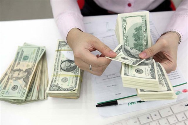 BẢN TIN TÀI CHÍNH-KINH DOANH: Xuất khẩu gạo cán mốc 4,4 triệu tấn, tăng giá điện gió ở Việt Nam