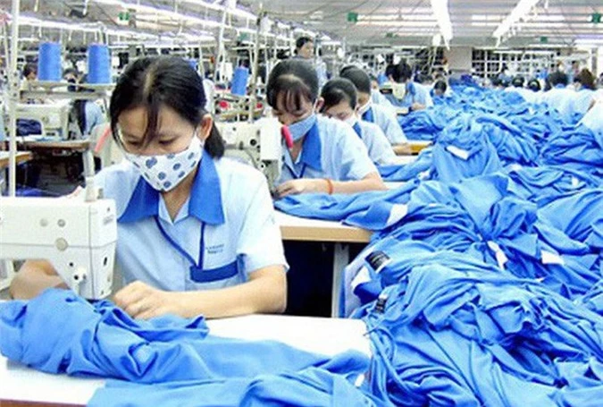 Kim ngạch xuất khẩu dệt may đạt gần 10 tỷ USD trong 8 tháng.