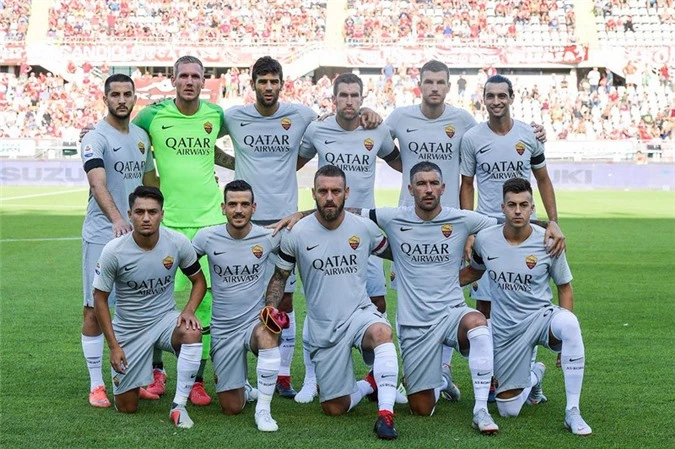 3. AS Roma (số tiền thu được từ bán cầu thủ: 608 triệu bảng).