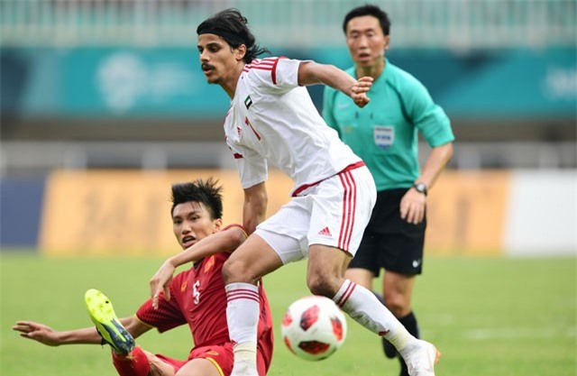 Trọng tài Hàn Quốc từng xử ép Olympic Việt Nam vẫn bình yên vô sự?