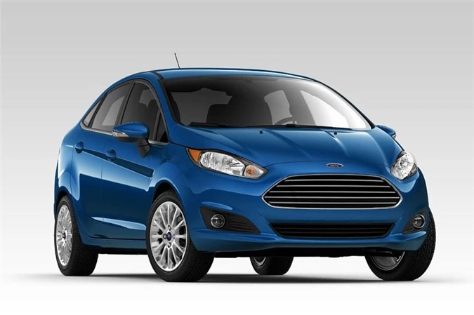 9. Ford Fiesta (doanh số: 34 chiếc).