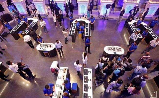 Samsung khai trương cửa hàng lớn nhất thế giới tại Ấn Độ