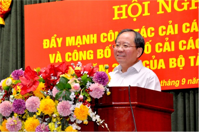 Bộ Tài chính đẩy mạnh cải cách thủ tục hành chính