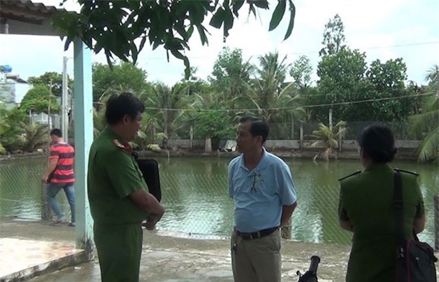Chồng nghi uống thuốc trừ sâu tự vẫn, vợ nằm chết trong nhà