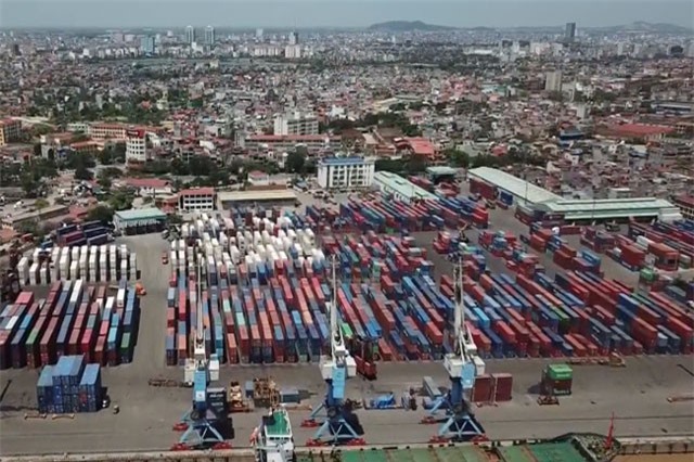 Mỗi tháng, Việt Nam chi hơn 120.000 tỷ đồng nhập hàng Trung Quốc