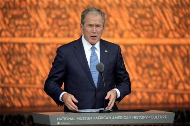 Cựu Tổng thống Mỹ George W. Bush (Ảnh: Reuters)