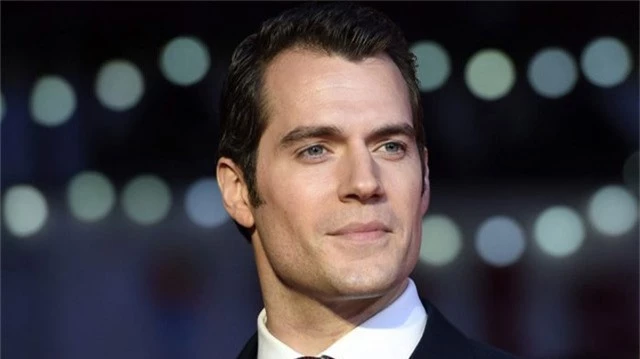 Henry Cavill tuyên bố từ bỏ vai diễn kinh điển Superman - Ảnh 2.