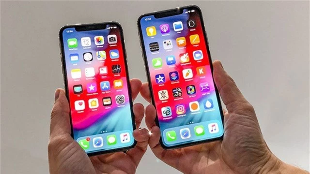 iPhone XS và XS Max.