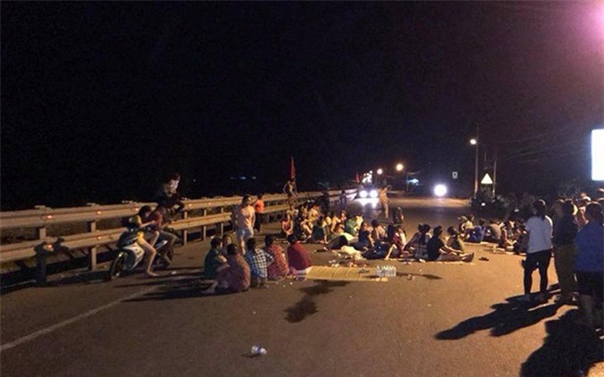 Quảng Ngãi: Khởi tố 9 đối tượng gây rối trật tự công cộng khiến QL1 bị ùn tắc nhiều giờ