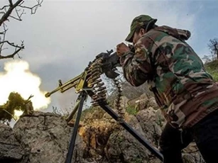 Syria: Phiến quân nổi dậy nã loạt tên lửa vào Lattakia từ biên giới Idlib