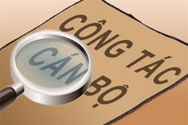 Cách tất cả chức vụ trong Đảng của Đại tá Hồ Xuân Vượng