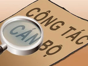 Cách tất cả chức vụ trong Đảng của Đại tá Hồ Xuân Vượng