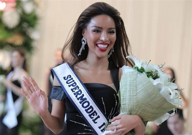 Chân dài Việt Nam giành quán quân Siêu mẫu quốc tế 2018