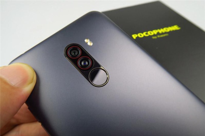 Bảng giá điện thoại Xiaomi tháng 9/2018: Thêm model mới, giảm giá hàng loạt