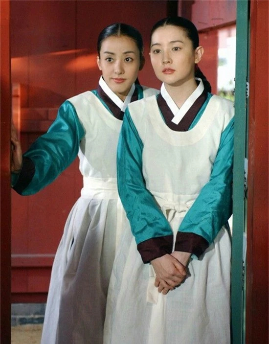Park Eun Hye trong phim Nàng Dae Jang Geum, cô đóngvai cung nữ Yeon Saeng.