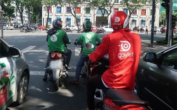 Go-Viet vừa ra Hà Nội, Grab tung chiêu "phản đòn" giữ chân tài xế và khách hàng