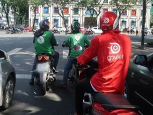 Go-Viet vừa ra Hà Nội, Grab tung chiêu "phản đòn" giữ chân tài xế và khách hàng