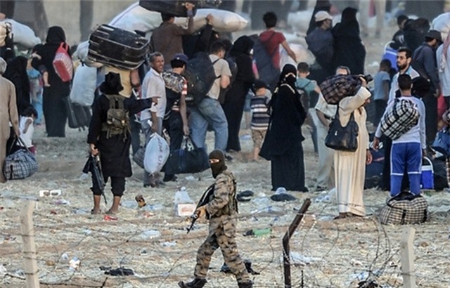 Khủng bố Syria ngăn dân thường chạy khỏi Idlib để làm lá chắn sống