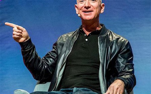 Ông chủ Amazon ngủ ít nhất 8 tiếng mỗi ngày để không “mệt mỏi hay cáu kỉnh”