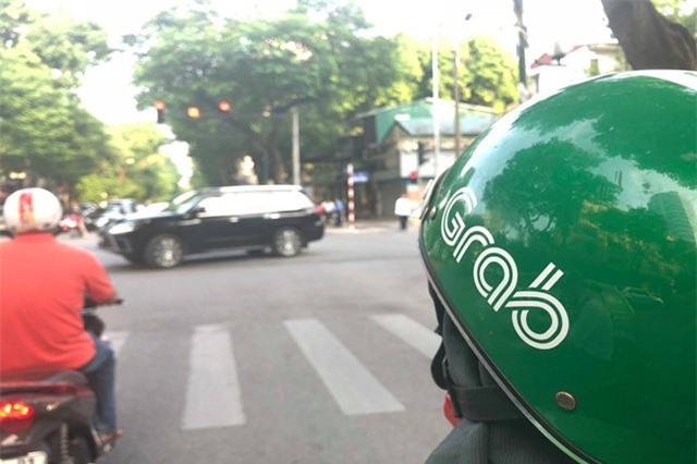 Grab thêm nhiều đối thủ, thị trường taxi - xe ôm công nghệ cạnh tranh khốc liệt