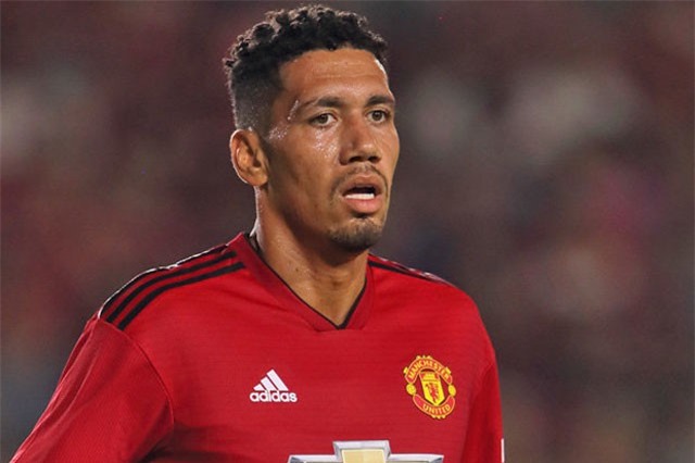 Mourinho tiết lộ điều không hài lòng nhất về Smalling