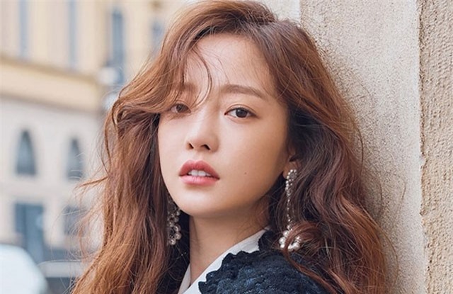 Goo Hara tổn thương tử cung vì bị bạn trai hành hung