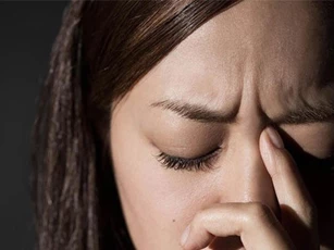 6 dấu hiệu cảnh báo bạn đang có một khối u trong não