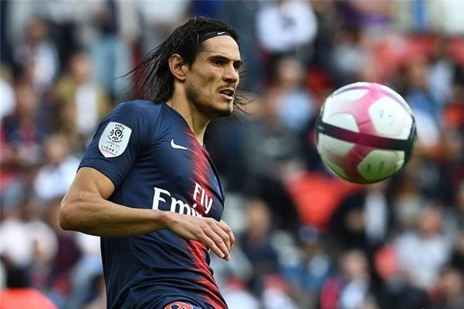 Tiền đạo: Edinson Cavani (Paris Saint-Germain).