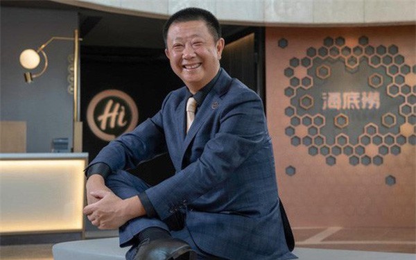 Từ bỏ học phổ thông thành "vua lẩu" Trung Quốc