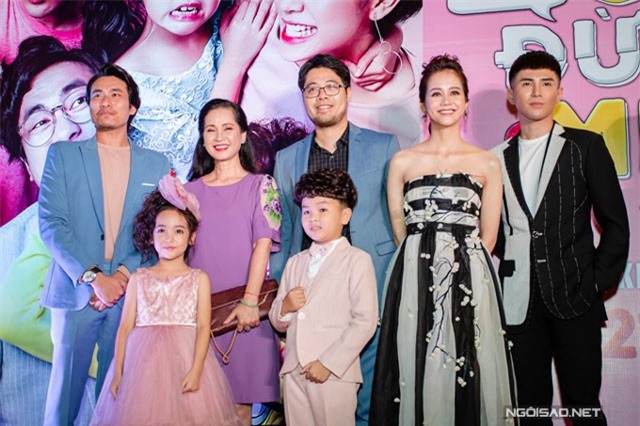 Kiều Minh Tuấn né tránh An Nguy trong lần đầu xuất hiện giữa scandal