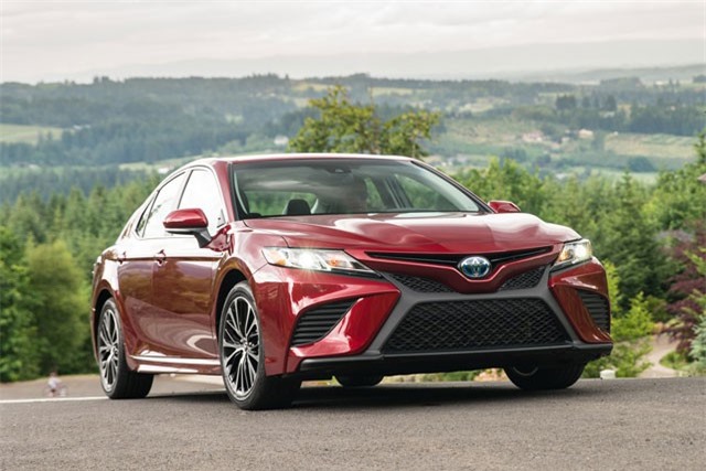 Top 10 thương hiệu ôtô bán chạy nhất thế giới: Toyota ‘vô đối’