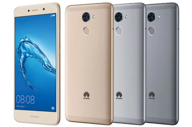 Huawei Y7 Prime (giá 2,99 triệu đồng, dung lượng pin: 4.000 mAh).