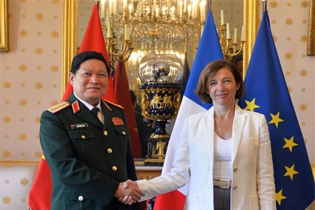 Bước tiến mới trong hợp tác quốc phòng Việt - Pháp